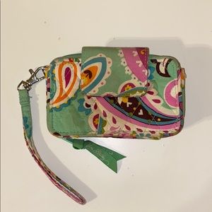 vera bradley wristlet